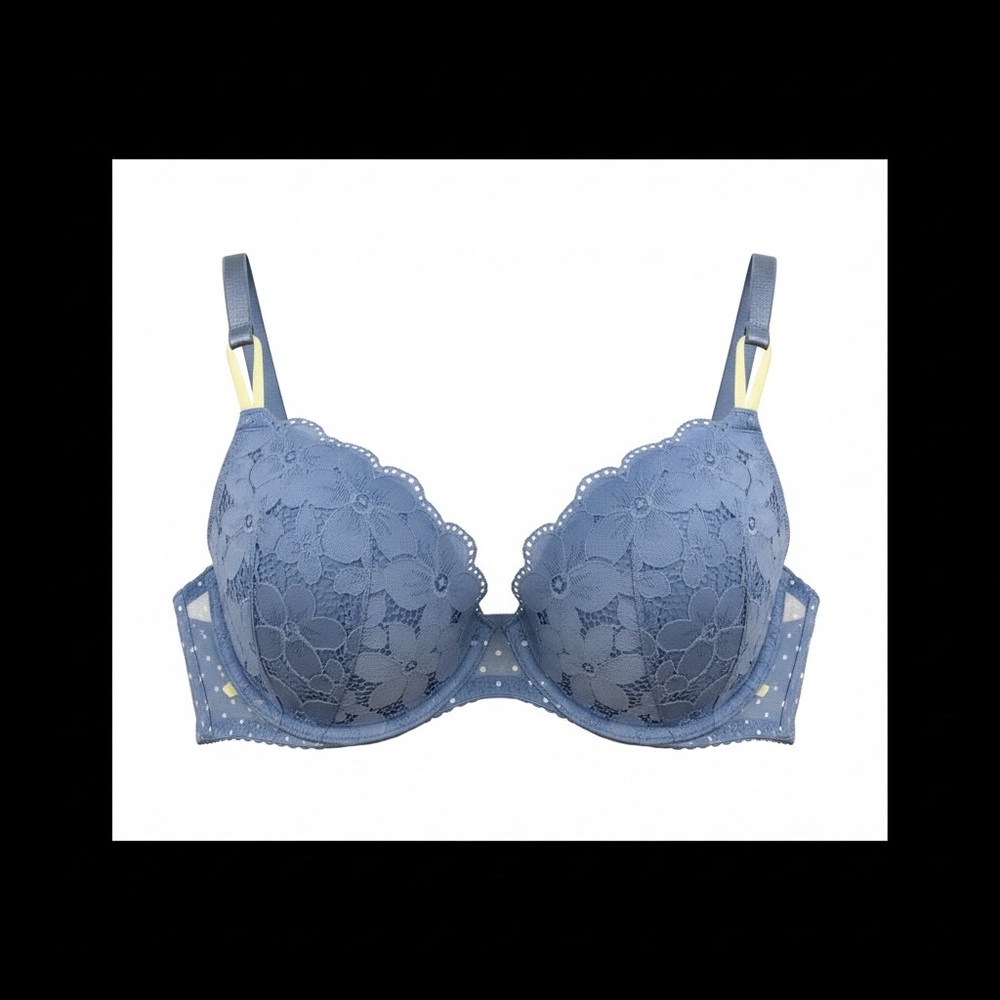 Victoria’s Secret Elegant Lace Demi Lightly Lined Underwire Bra in Blue. 36C